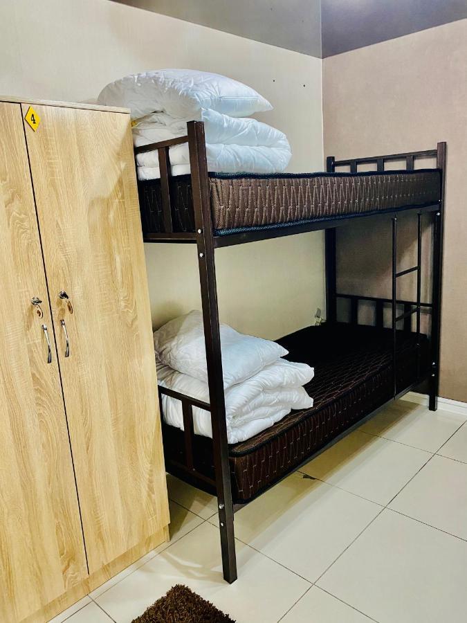 Like Home Hostel Na Shevchenko, 162Б อัลมาตี ภายนอก รูปภาพ