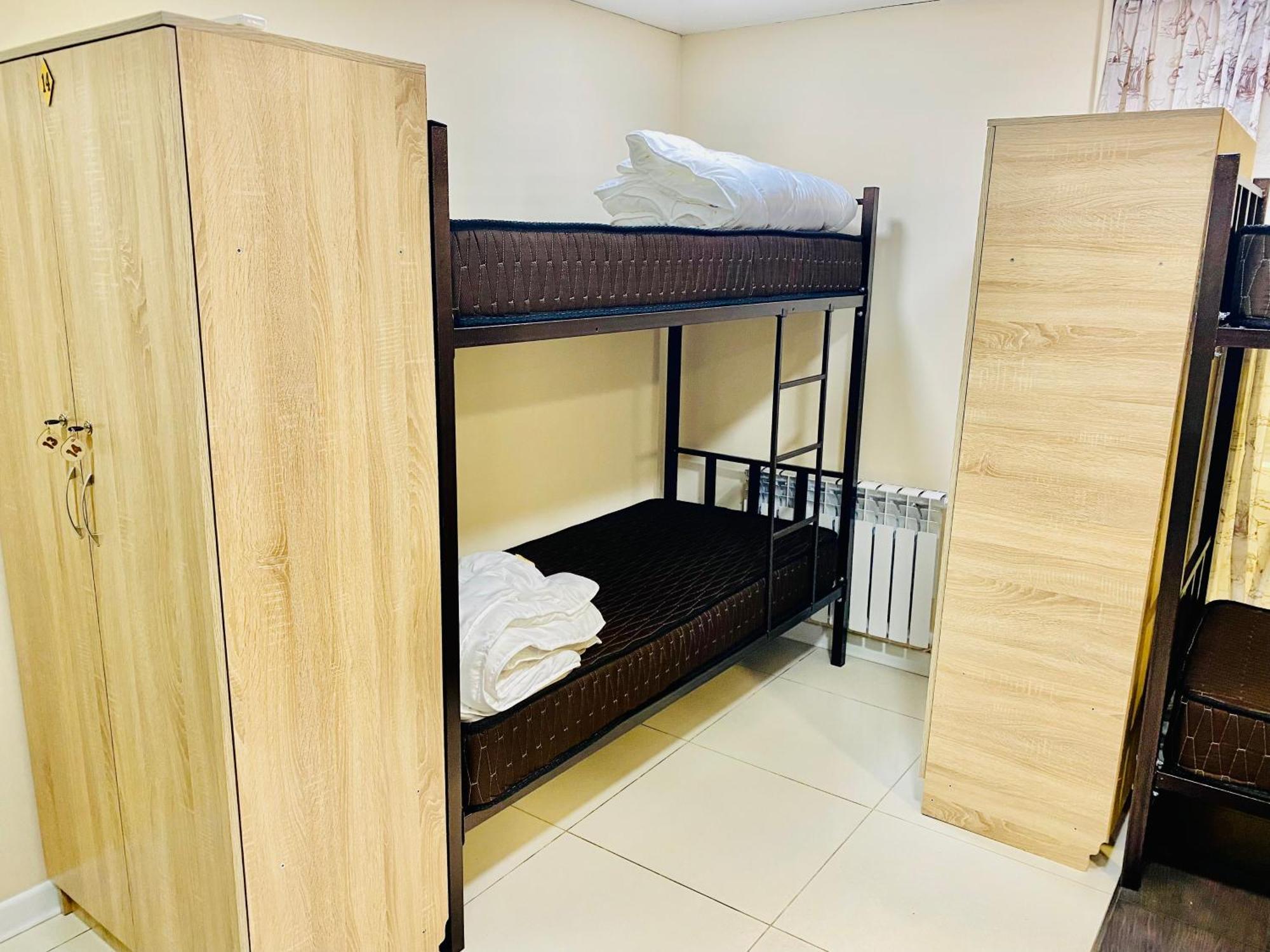 Like Home Hostel Na Shevchenko, 162Б อัลมาตี ภายนอก รูปภาพ
